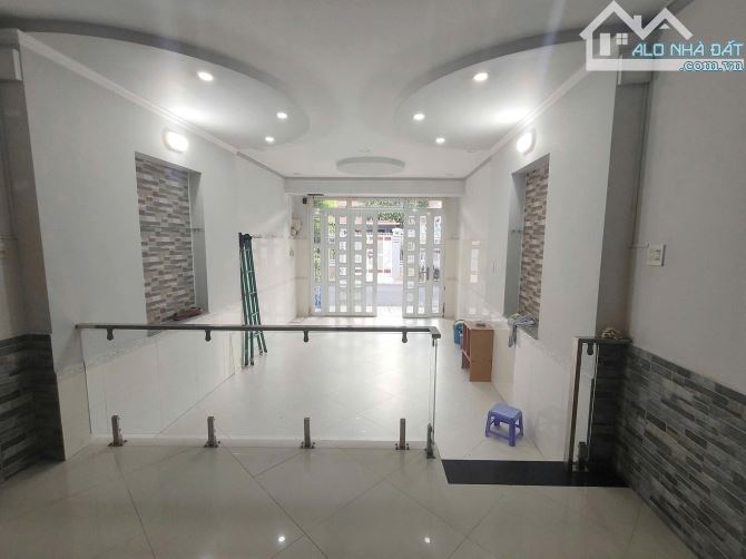 bán nhà đường 30 tháng 4, khu dân cư số 9 cần thơ, giá dưới 7 Tỷ ( 4m x 19m ) - 17