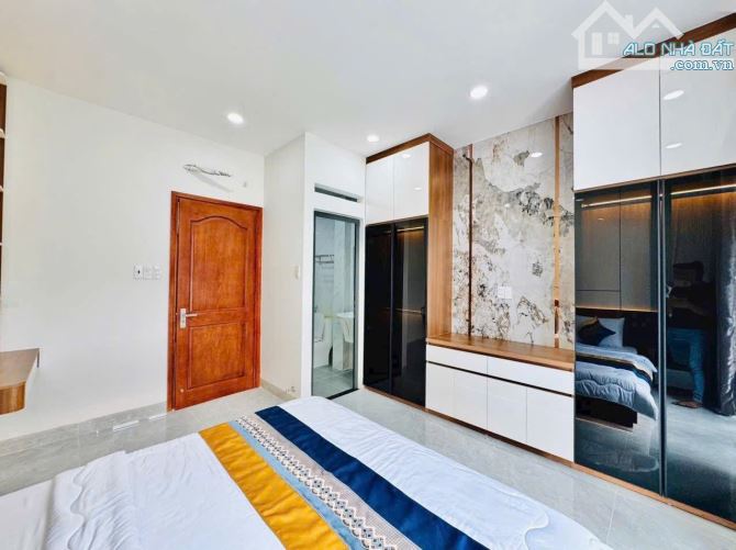 ĐỊNH CƯ CẦN BÁN CĂN NHÀ TRẦN QUANG DIỆU,PHƯỜNG 14, QUẬN 3, GIÁ:5,58TỶ/63M2 (4,5x14) - SHR - 19
