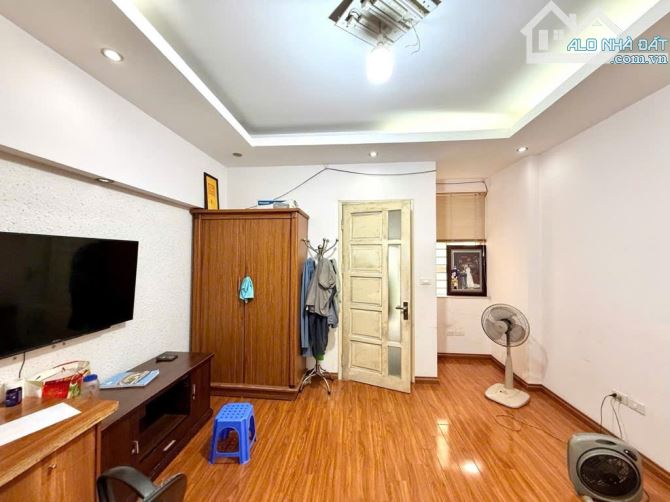 BÁN NHÀ NGÕ GỐC ĐỀ, DÂN XÂY 2 THOÁNG, SÁT Ô TÔ, 36M2 X 5 TẦNG, SỔ VUÔNG - 2