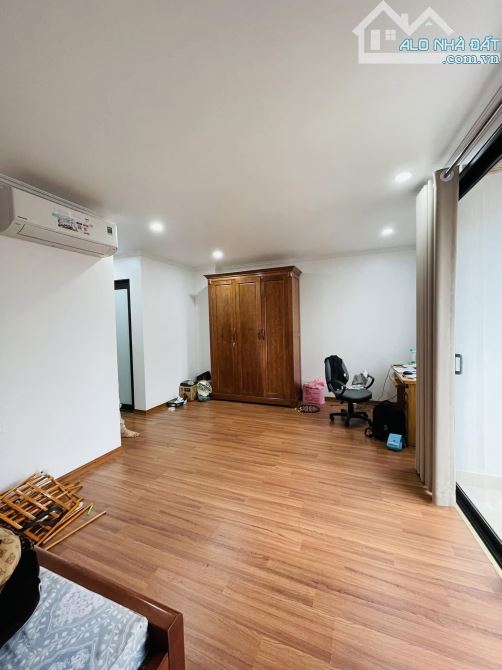BÁN NHÀ NGUYỄN VĂN TRỖI, THANH XUÂN, GẦN PHỐ, ÔTÔ ĐỖ, NHÀ ĐẸP GARA 105M2X5T - MT GẦN 4.5M. - 2
