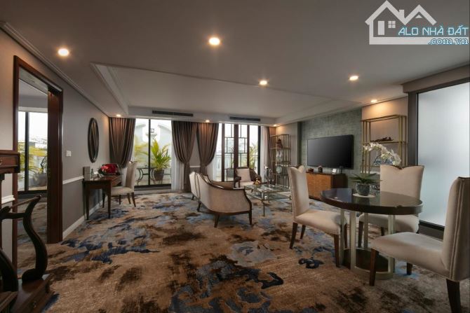 Mặt phố Hàng Buồm 486m2, Mặt tiền 15,1m, Giá 210 tỷ * đầu tư có lãi ngay 925 tỷ ngon ơ ** - 2