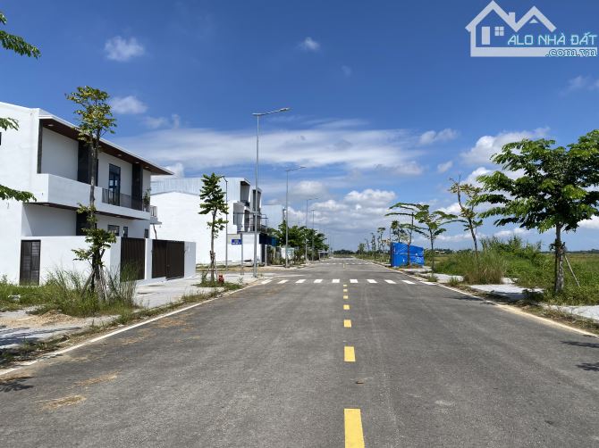 70m2 mặt tiền đường 19.5m Nguyễn Liên Phong -  Hương Sơ - 3