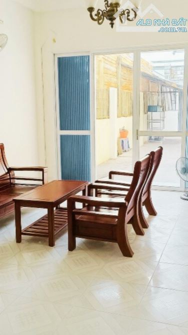 🏠 BÁN NHÀ DƯƠNG BÁ TRẠC, Q.8 - LÔ GÓC, DT KHỦNG 130M² - GIÁ CỰC TỐT 12.X TỶ. - 2
