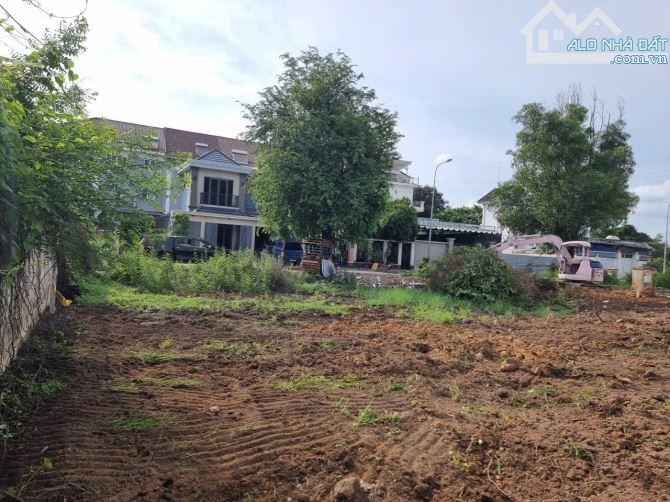 Bán Đất HXH Đường 12 HBP Thủ Đức, nằm bên khu biệt thự sang, cách BV Hạnh Phúc Vài trăm mé - 2
