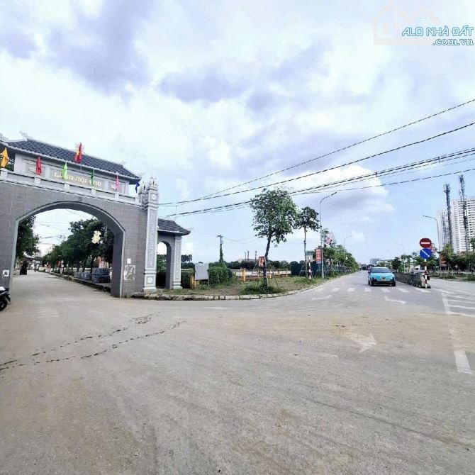 📌Bán gấp! Đất LÔ GÓC 2 MẶT TIỀN ~47M² - GIÁ CHỈ HƠN 4,X TỶ! Sở hữu ngay lô đất đẹp, diện - 2