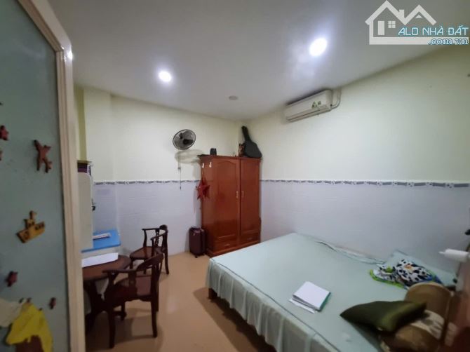 Bán nhà hẻm 8m Lê Văn Phan-ngang 5m-sổ vuông-kinh doanh sầm uất-giá tốt - 2
