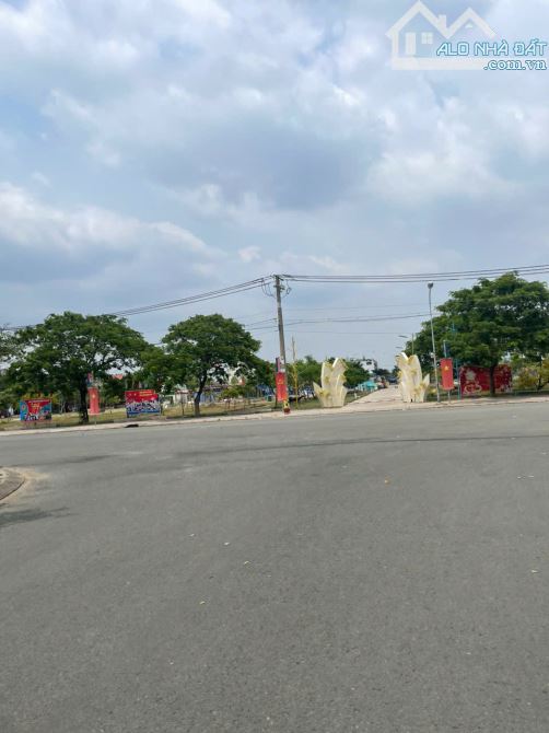 Bán đất 1409m2 full thổ giá 45 tỷ Đường 7m Quốc Lộ 1A. - 2