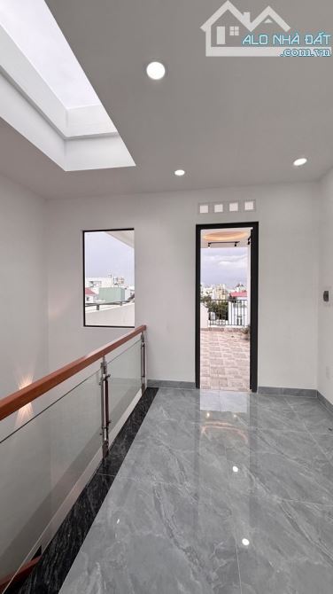 KHU VIP Lê Văn Quới 5TẦNG LUNG LINH FULL NỘI THẤT CÒN ĐƯỢC GIẢM NGAY 200củ - 2
