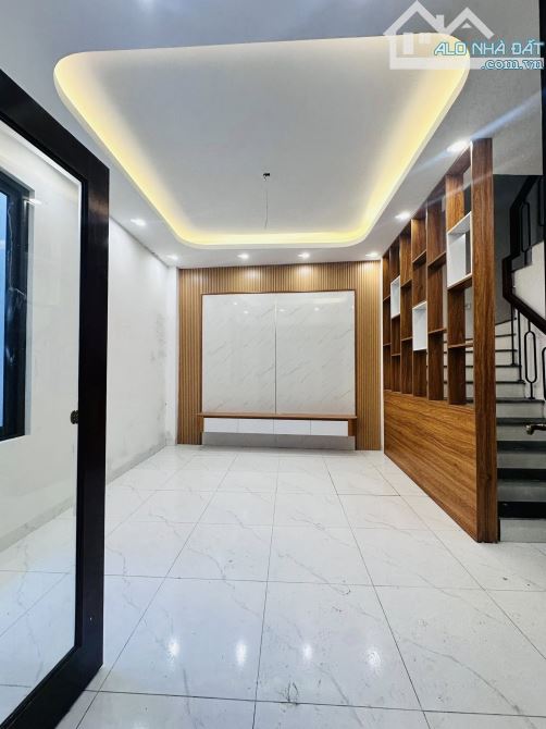NHÀ ĐẸP, NGÕ 477 XUÂN ĐỈNH, BẮC TỪ LIÊM: 32M X5T, MT 3,7M GIÁ 7,9 TỶ - 2