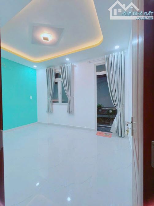 NHÀ MỚI Ở NGAY - GẦN CÔNG VIÊN TẦM VU - BẾN XE MIỀN ĐÔNG - 52m2 - NHỈNH 6 TỶ - 2