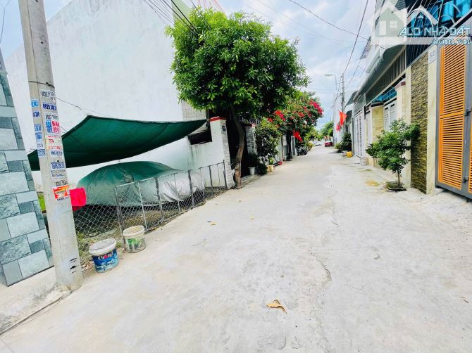 BÁN ĐẤT VĨNH THẠNH GẦN CHỢ GA 82 m2 2 tỷ850 - 2