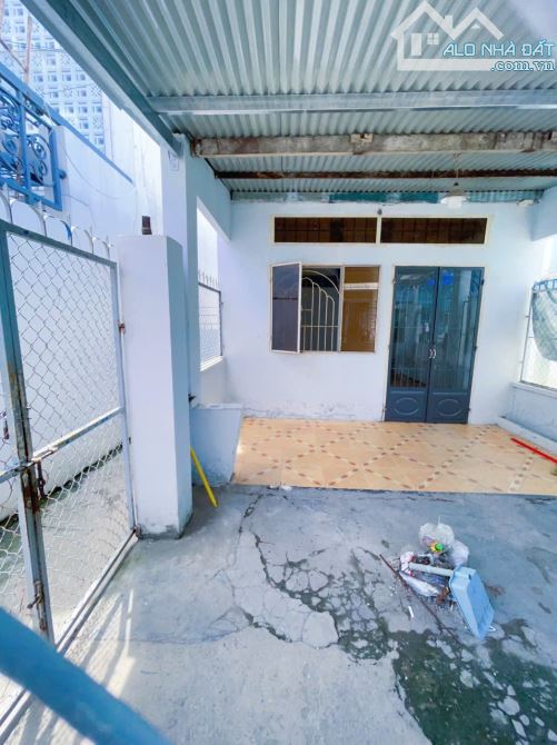 Bán nhà  cấp 4 Phường thống nhất Biên Hòa Đồng Nai DT 143m2 Giá 3ty650 - 2