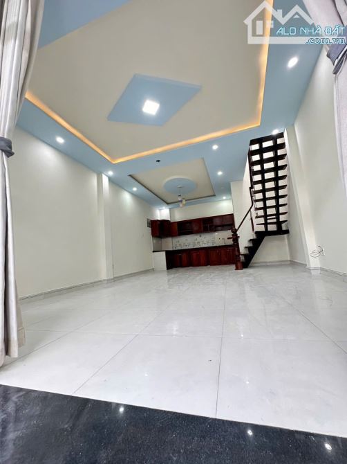 Bán căn nhà 1 trệt lầu còn mới vào ở ngay đường số 4. phường Trường Thọ,Thủ Đức - 2