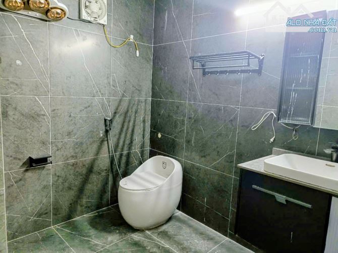 CHÍNH CHỦ BÁN NHÀ PHÚC LỢI, DÂN XÂY_6T LONG LANH_ÔTÔ NGỦ TRONG NHÀ_SÁCH VALI VỀ Ở LUÔN - 2