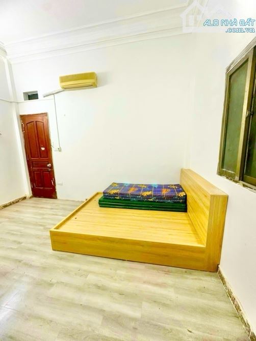 Bán nhà phố Cự Lộc Thanh Xuân 85m2. Cách mặt phố 5 mét. Giá 10.9 tỷ - 2