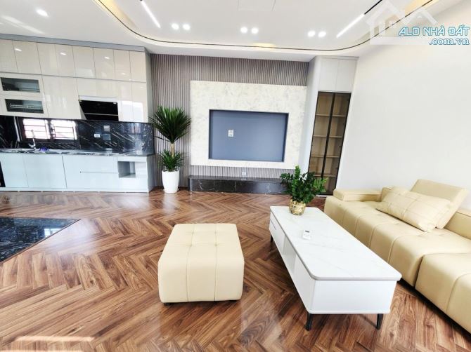 BÁN TOÀ NHÀ MẶT PHỐ HOÀNG NGÂN, THANH XUÂN 107M2, 10 TẦNG, 82 TỶ. - 2