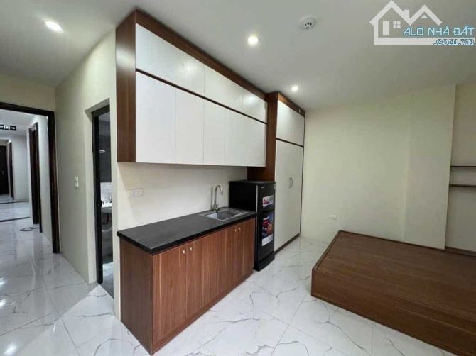 Bán nhà Xuân Thuỷ 65m 7 Tầng 16 phòng cho thuê 60 triệu giá 14.3 tỷ Cầu Giấy - 2