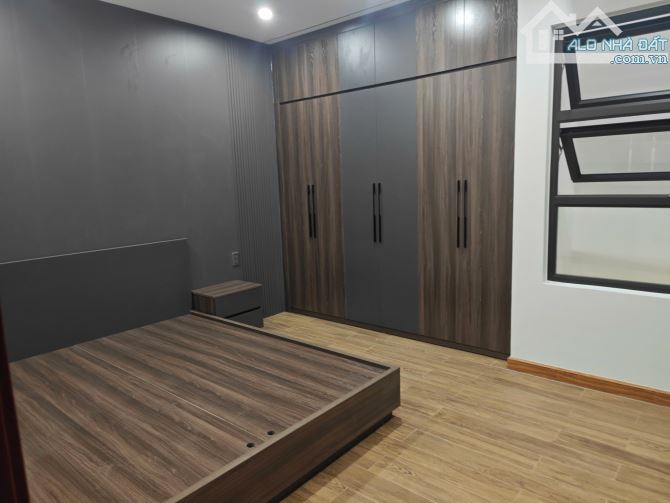 Nhà đẹp Lê Lai, Hải Phòng ngay gần công viên Máy Tơ, ô tô vào tận bếp - 2