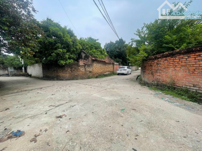 DÂN CẮT RA BÁN LÔ ĐẤT 120M FULL THỔ CƯ GIÁ TRÊN 3 TỶ - 2