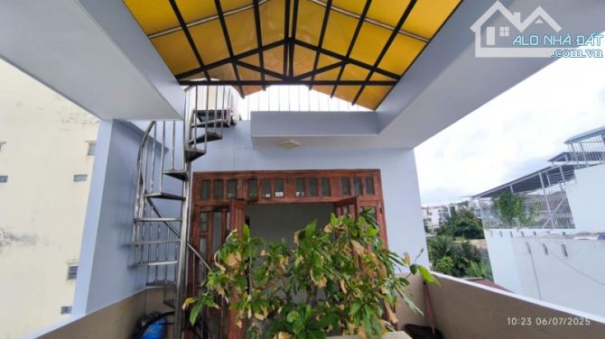 🚩 Hẻm xe hơi – 4 tầng – 4PN, 4WC – Vài bước ra mặt tiền – 82m² chỉ 8.5 tỷ - 2