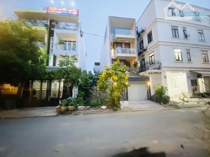 ĐẤT MT QUẬN 2 SIÊU ĐẸP - SIÊU VIP 110m2 CHỈ 12,5TỶ. - 2