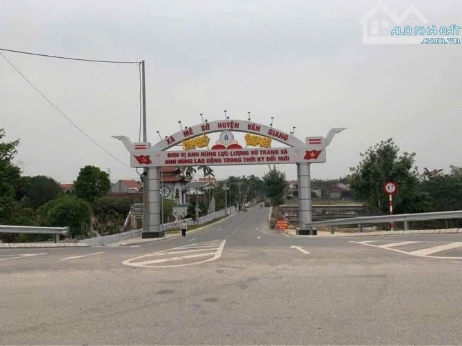 Lô đất 113m2 tại Phú Thị - Mễ Sở sát vành đai 4 đường ô tô , mặt tiền rộng 5,5m cực đẹp. D - 2
