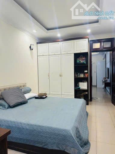 Cho thuê nhà tập thể Hoàng Cầu Đống Đa 100m, 3PN2VS giá 13tr, nhà đẹp, đầy đủ đồ - 2