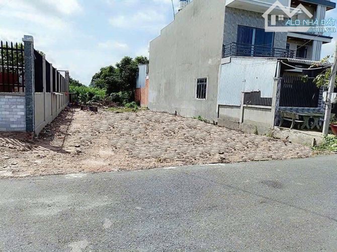 Chủ kẹt tiền bán gấp lô đất đẹp 6x20m, Tân Phú Trung - Củ Chi. - 2