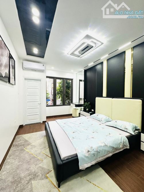BÁN NHÀ VÕ CHÍ CÔNG –PHÂN LÔ GẦN HỒ TÂY – NHÀ ĐẸP 5 TẦNG TÂM HUYẾT – DT 32M² – GIÁ 8.25 TỶ - 2
