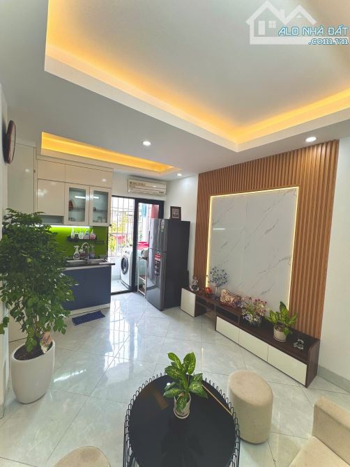 Bán nhà Văn Hương, 50m, giá chỉ 2,08 tỷ, khu vực siêu tiện ích, an ninh tốt - 2