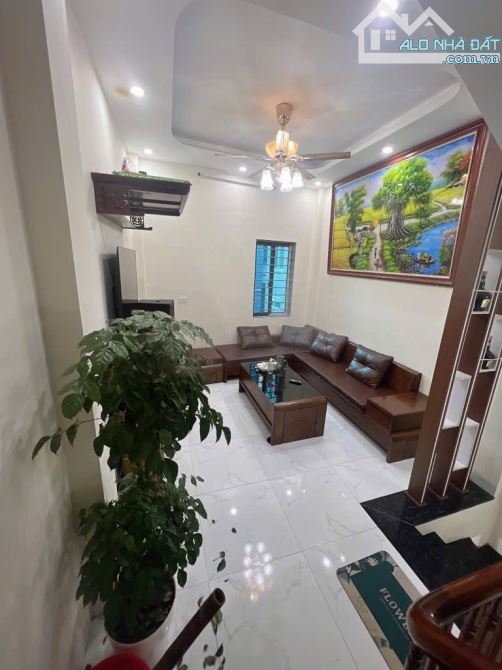 🏡 NHÀ ĐẸP HÀ TRÌ 3 – DÂN XÂY HIỆN ĐẠI – NỘI THẤT CAO CẤP – 35M² x 4T – 6.8 TỶ - 2