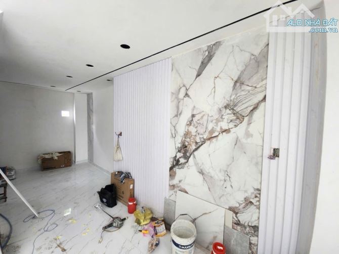 GÒ VẤP 3 TẦNG - 4,5 × 9 HẺM 6M - LÝ THƯỜNG KIỆT - nhỉnh 5 TỶ - 2