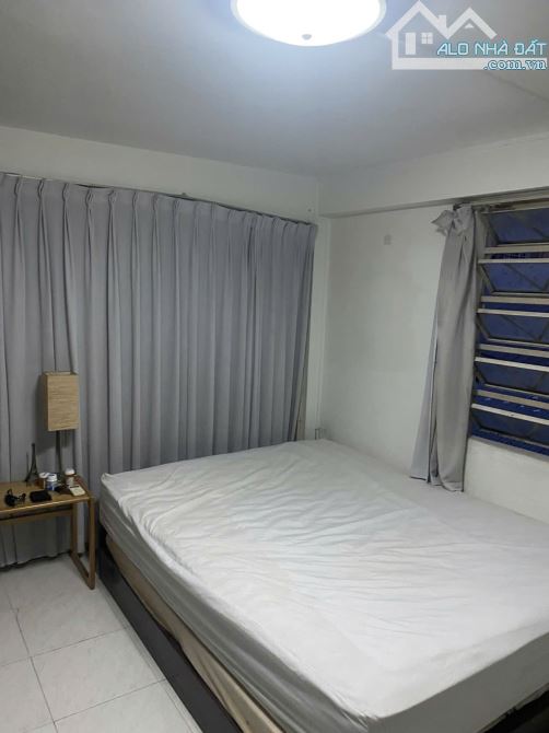 Bán nhà 4 tầng đường Thạch Thị Thanh phường Tân Đinh Quận 1, 5,5x19m cn 105 m2 chỉ 21,5 T - 2