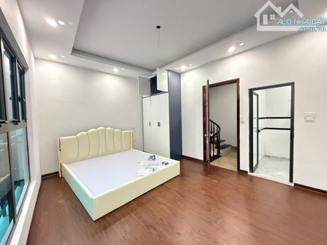 SIÊU PHẨM NHÀ ĐẸP LÔ GÓC – 5 TẦNG FULL ĐỒ – Ở NGAY – 6.2 TỶ - 2
