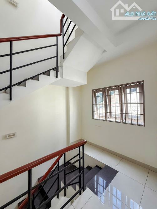 BÁN NHÀ SIÊU VỊ TRÍ 2 MT TRƯỚC SAU – LÝ THÁI TỔ, Q3 - DT: 3.5x22m - 6 TẦNG - GIÁ 24.5 TỶ - 2