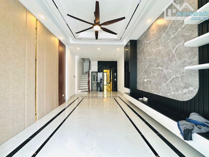 3 Căn Còn 1 Ngắm Trọn View Bát Khối – 42m2 Thang Máy Full Nội Thất - 2