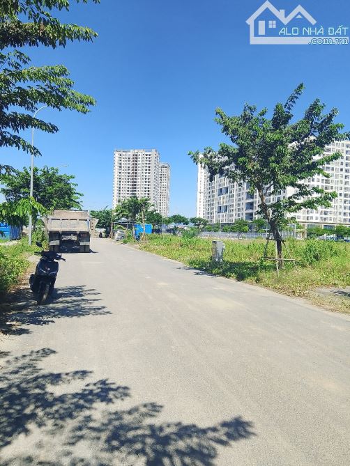 🎉🎉Bán thẳu đất đối diện Trường FPT, và khu chung cư FPT Plaza, song song với đường Vĩ Qu - 2