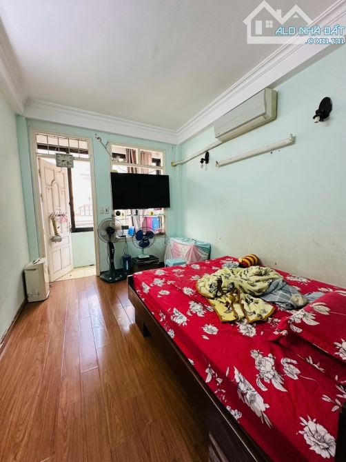 Bán nhà Bùi Xương Trạch, Thanh Xuân. Ô tô, thang máy. 38m x 6T - 9.9tỷ - 2