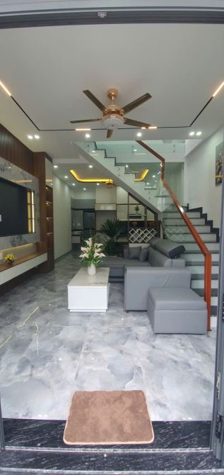 GIÁ QUÁ RẺ ! NHÀ ĐẸP kiệt Ô TÔ đg HOÀNG VĂN THÁI ĐÀ NẴNG, 4,5m x13,7m, 2 TẦNG 3 PN - 2
