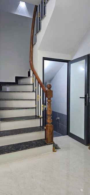 NHÀ MỚI 5TẦNG-2 THOÁNG-NGÕ THÔNG PHỐ CHỢ KHÂM THIÊN-THÔNG HỒ BA MẪU CHỈ HƠN 8tỷ - 2
