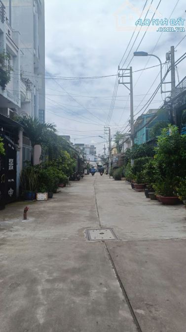 BÁN NHÀ HẺM 8M,1 SẸC,TÂN HOÀ ĐÔNG,BÌNH TÂN (5 x 18 x 2 TẦNG) 6.8 TỶ TL - 2