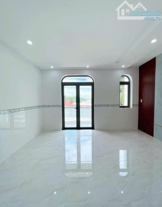 BÁN NHÀ MỚI XÂY 1 LẦU Ở SONG HÀNH 6x20 ( 120m2 ) 730 TRIỆU SỔ ĐẦY ĐỦ - 2