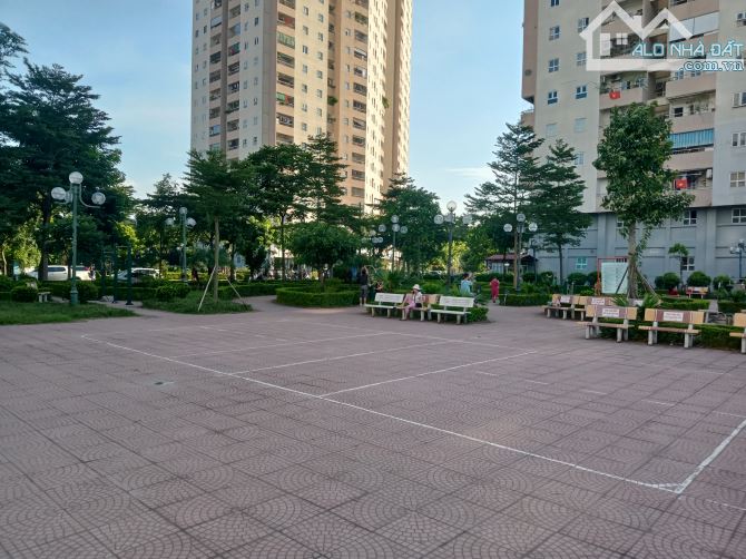 BÁN 77m2, Căn hộ Chung cư 2 P Ngủ, gần phố Trạm, Aeon, Long Biên, hơn 4 tỷ. - 2
