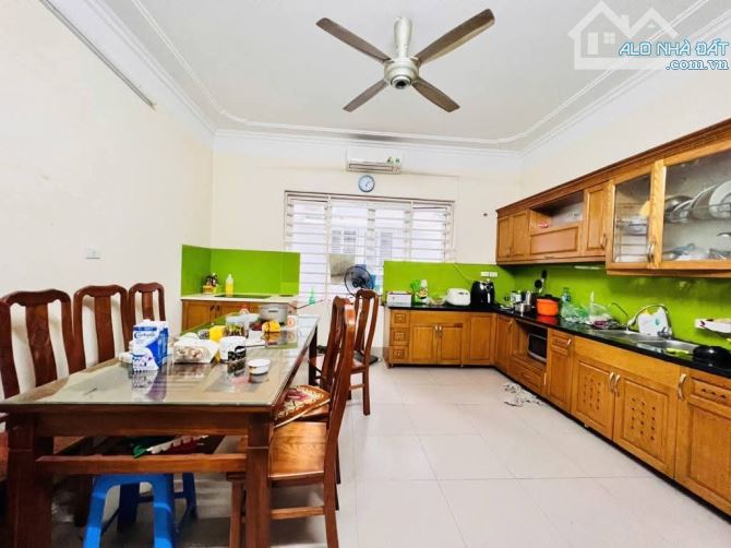 CẦU GIẤY - 100M - 2 MẶT NGÕ THÔNG - GẦN PHỐ - MT 6.3M - 22.5 TỶ - 2