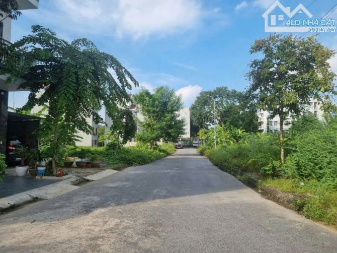 Chủ bán lô đất làn 3 đường Hàn Thuyên - Bắc Ninh. Giá 8,35 tỷ - 2