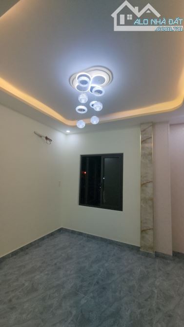 BÁN NHÀ 3 TẦNG MỚI TOANH  ĐƯỜNG BÊ TÔNG 7M HẺM 1006 TÔN ĐẢN  💥DT: 85M2 NGANG 5,6M - 2