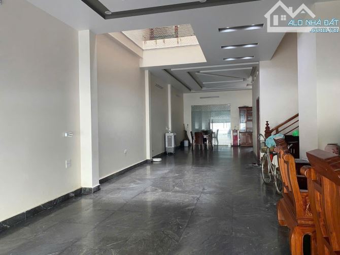 Bán nhà biệt thự 4 tầng mặt đường Phan Chu Trinh, Khai Quang, Vĩnh Yên, Vĩnh Phúc - 2