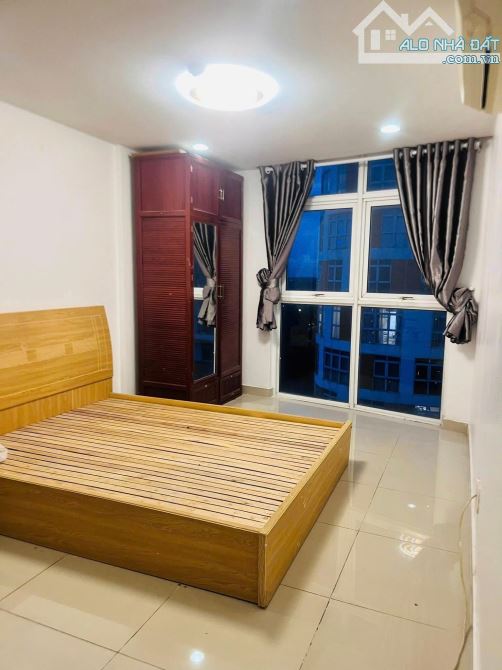 Cho thuê CH Conic Skyway 2PN 2WC có nội thất giá 7 triệu/tháng. - 2
