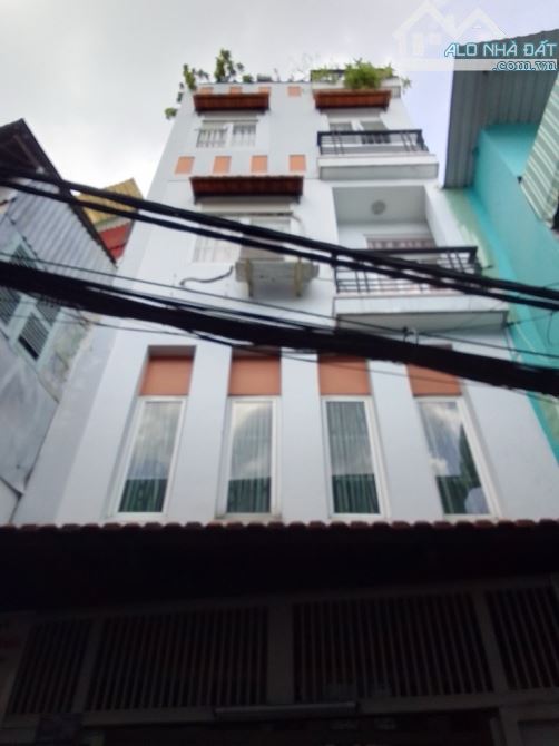 Nhà trung tâm Quận 4 – Vĩnh Khánh, 25m², 3PN, sân thượng – Sổ hồng riêng - 2