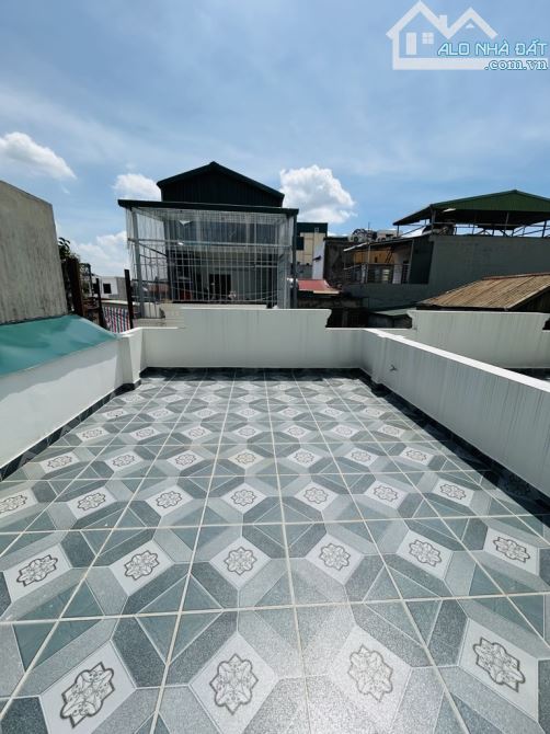 MINH KHAI-TT HAI BÀ TRƯNG-GÂN PHỐ-CÁCH Ô TÔ 15M-5T-38M👉7,X TỶ - 2
